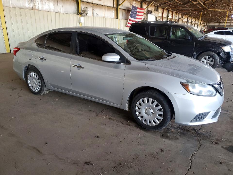 Photo 4 from auction – 2018 NISSAN SENTRA with VIN 3N1AB7AP1JY307402