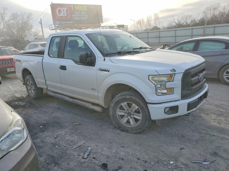 Photo 4 from auction – 2016 FORD F150 SUPER with VIN 1FTEX1EP7GFA29306
