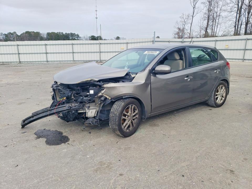 KIA FORTE 2011 with VIN KNAFU5A23B5410824 - Photo from auction