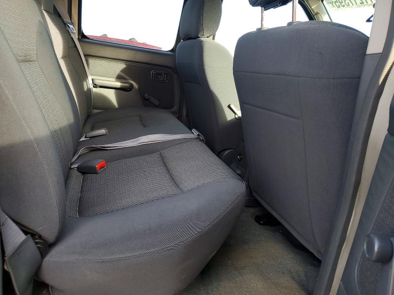 Photo 10 from auction – 2004 NISSAN FRONTIER with VIN 1N6ED29X94C411680