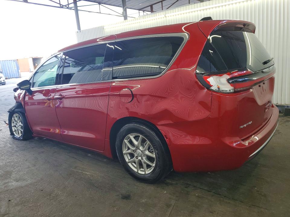 Photo 2 from auction – 2025 CHRYSLER PACIFICA with VIN 2C4RC1BG3SR595577