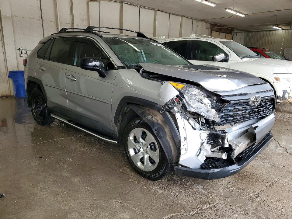 Photo 4 from auction – 2020 TOYOTA RAV4 with VIN 2T3H1RFV7LC079336