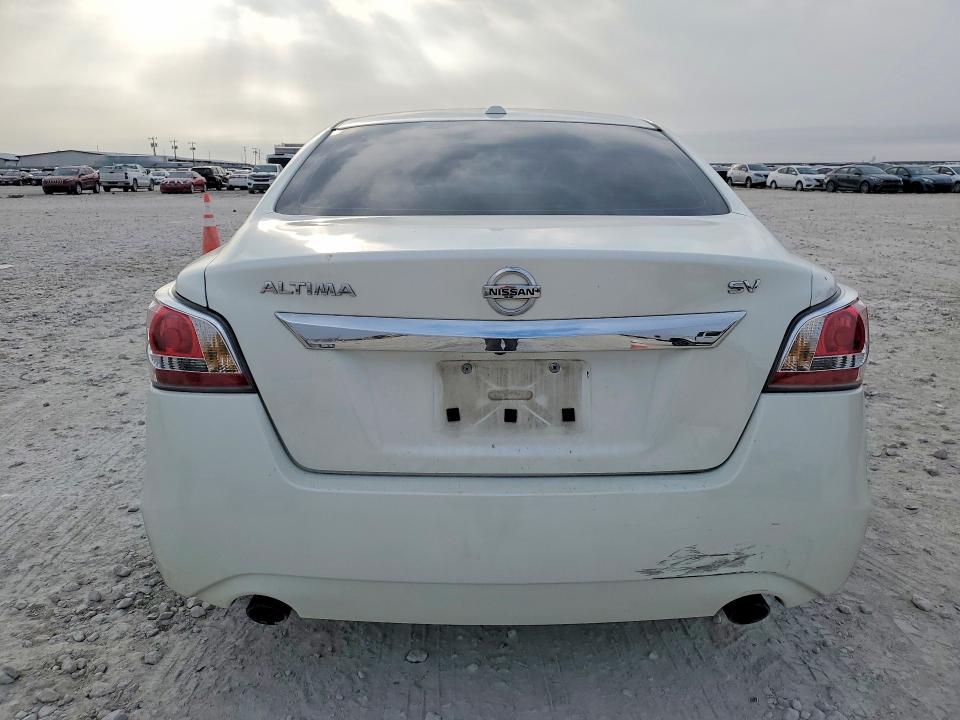 Photo 6 from auction – 2015 NISS ALTIMA with VIN 1N4AL3AP5FC429656
