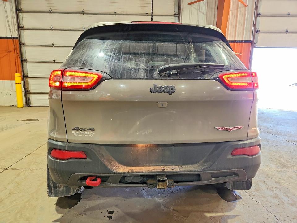 Foto 6 de la subasta – 2016 JEEP CHEROKEE T con VIN 1C4PJMBS9GW358352