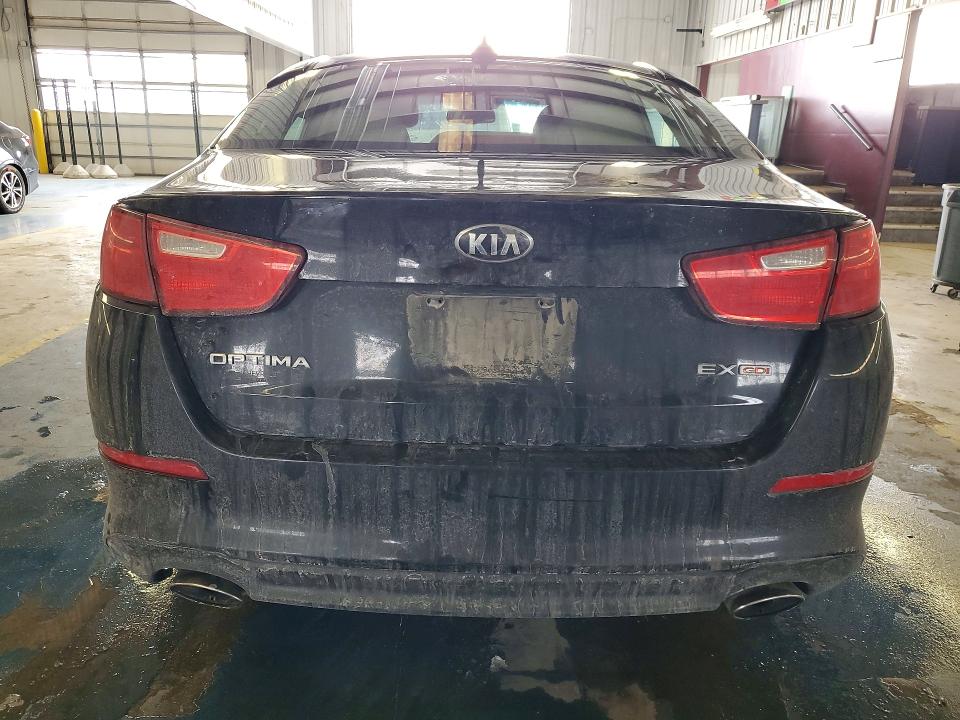 Photo 6 from auction – 2015 KIA OPTIMA with VIN 5XXGN4A71FG357696