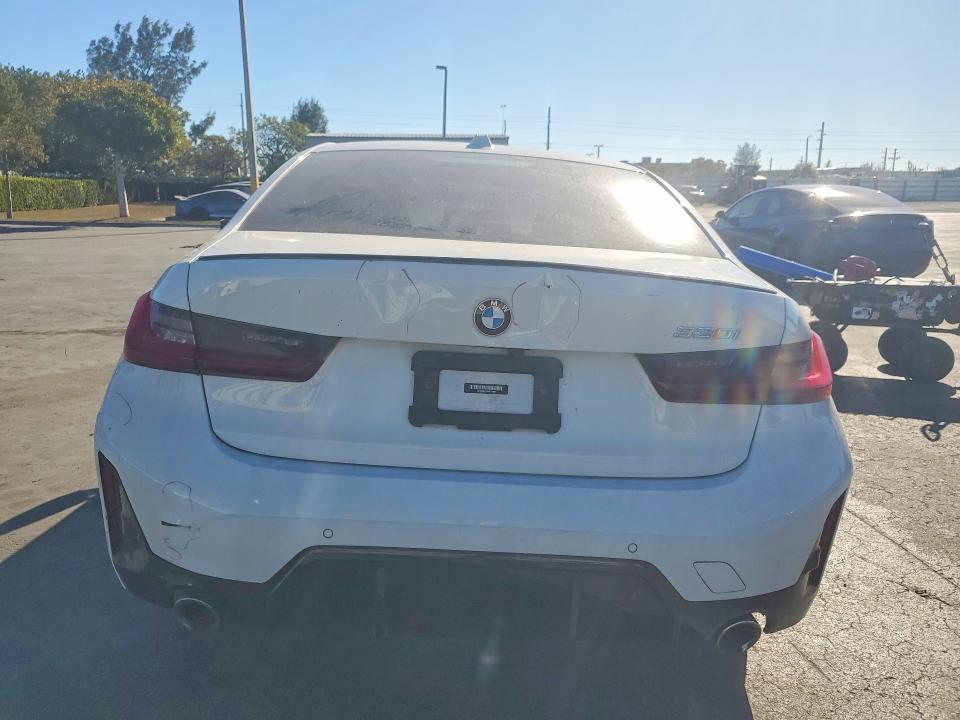Foto 6 de la subasta – 2023 BMW 330I con VIN 3MW69FF03P8C79967