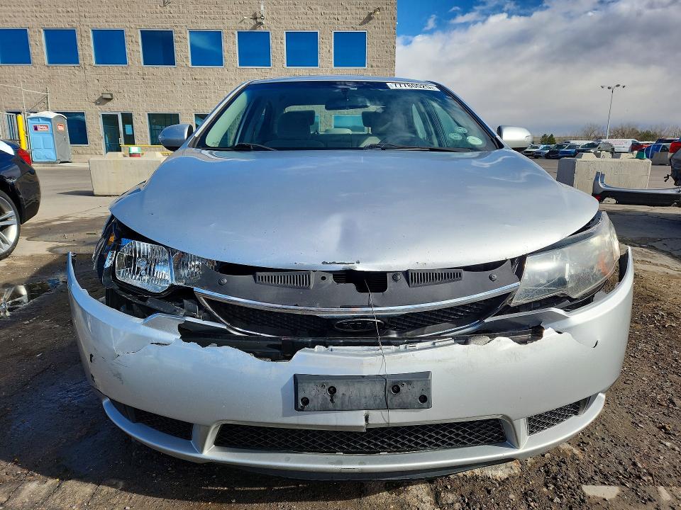 Photo 5 from auction – 2010 KIA FORTE with VIN KNAFU4A24A5881020