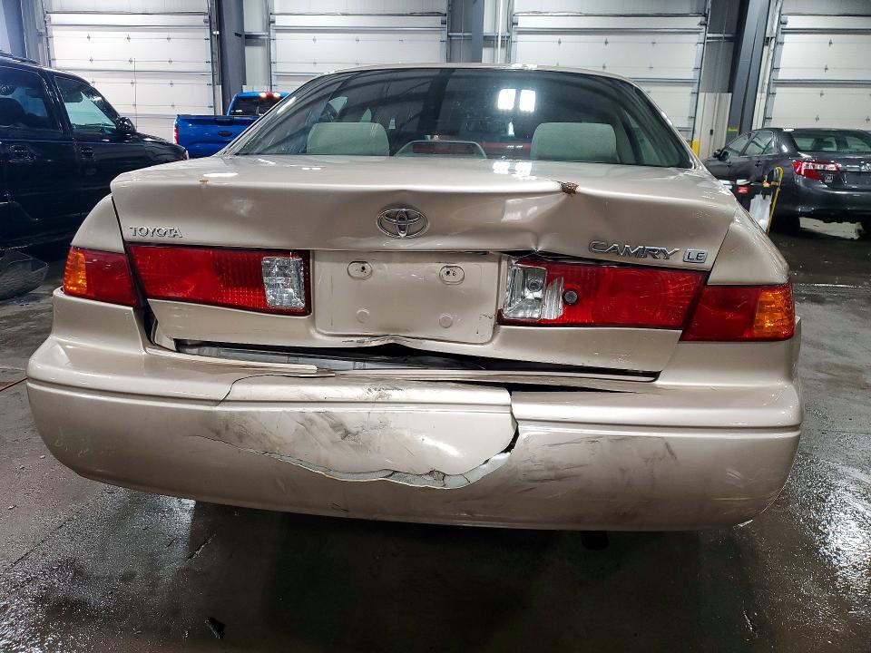 Photo 6 from auction – 2000 TOYOTA CAMRY CE with VIN JT2BG22K7Y0465992
