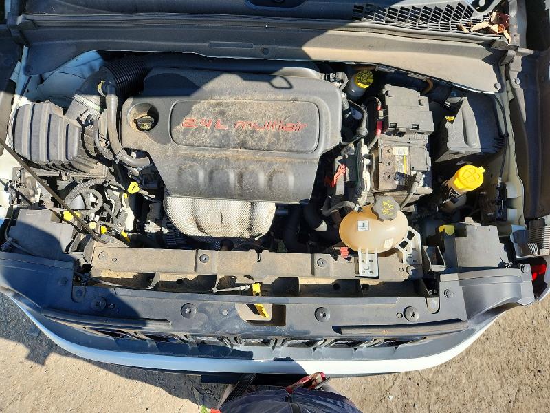 Photo 11 from auction – 2017 JEEP RENEGADE with VIN ZACCJABBXHPG25249