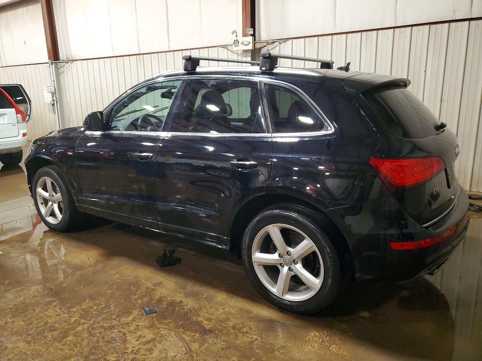Photo 2 from auction – 2017 AUDI Q5 PREMIUM with VIN WA1M2AFP7HA058273