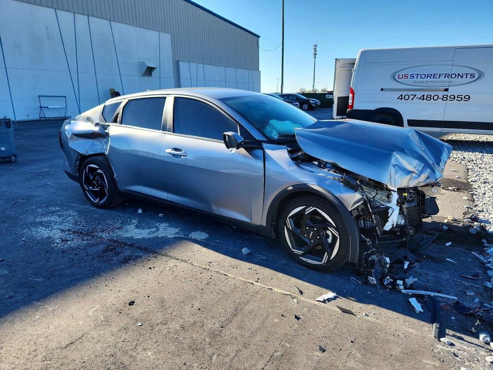 Photo 4 from auction – 2025 KIA K4 with VIN 3KPFU4DE9SE138223