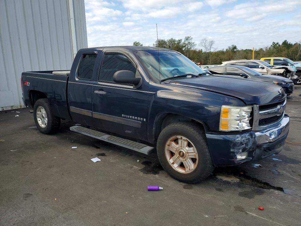 Photo 4 from auction – 2008 CHEVROLET SILVERADO with VIN 1GCEK19J98Z297181