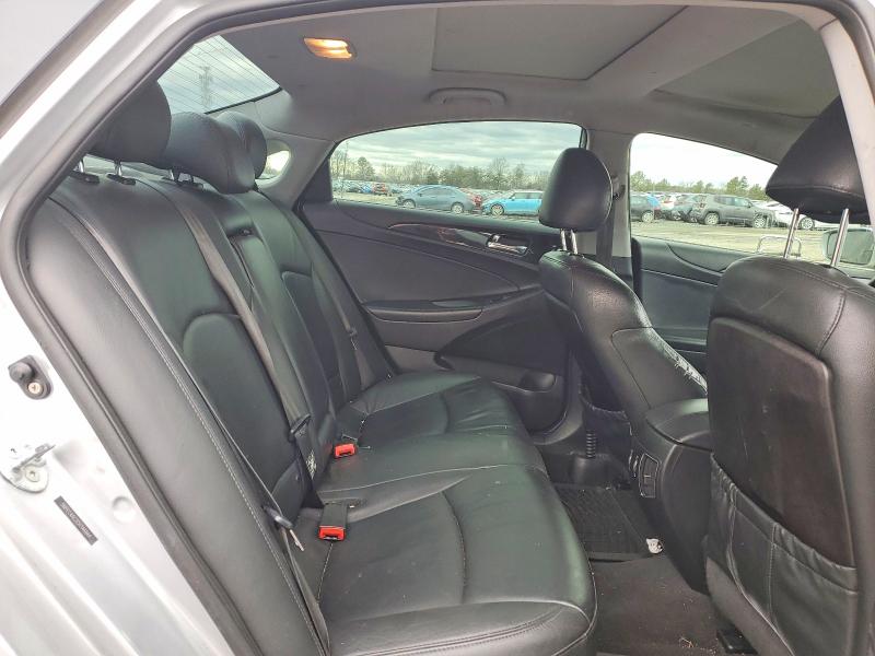 Photo 10 from auction – 2012 HYUNDAI SONATA with VIN 5NPEC4AC2CH346944