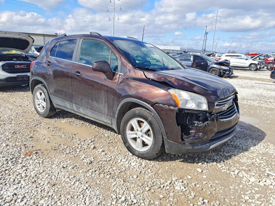 Photo 4 from auction – 2016 CHEVROLET TRAX 1LT with VIN KL7CJPSB8GB681313