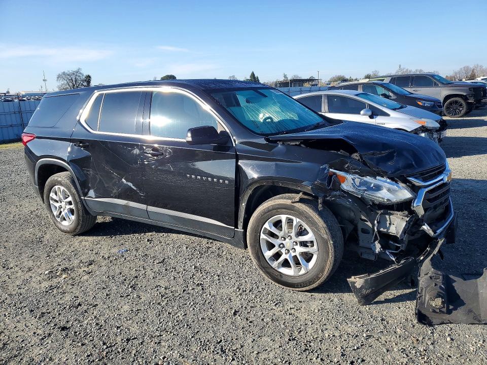 Photo 4 from auction – 2021 CHEVROLET TRAVERSE with VIN 1GNERFKW0MJ156255