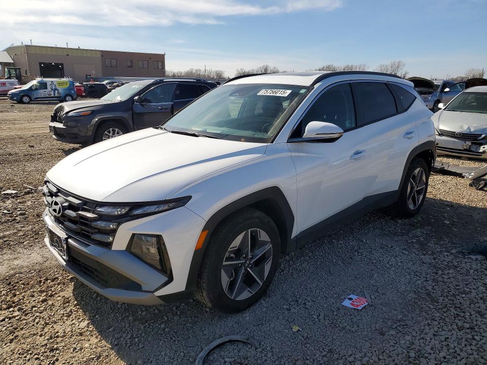 Photo 1 from auction – 2025 HYUNDAI TUCSON with VIN 3KMJC3DE3SE013710