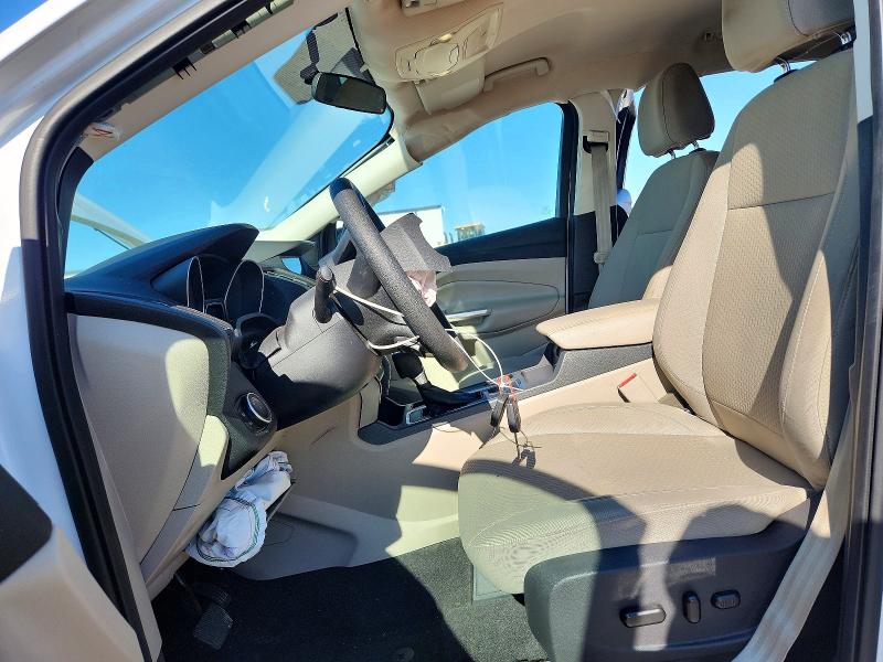 Photo 7 from auction – 2017 FORD ESCAPE with VIN 1FMCU0GDXHUB73440
