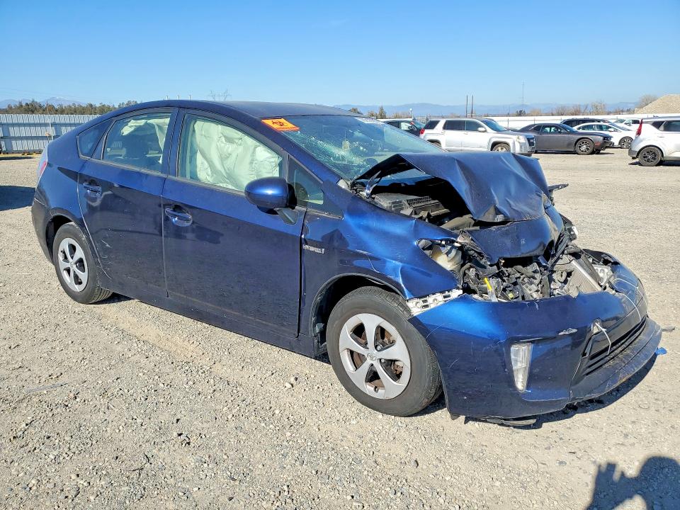 Photo 4 from auction – 2015 TOYOTA PRIUS with VIN JTDKN3DU8F0411177