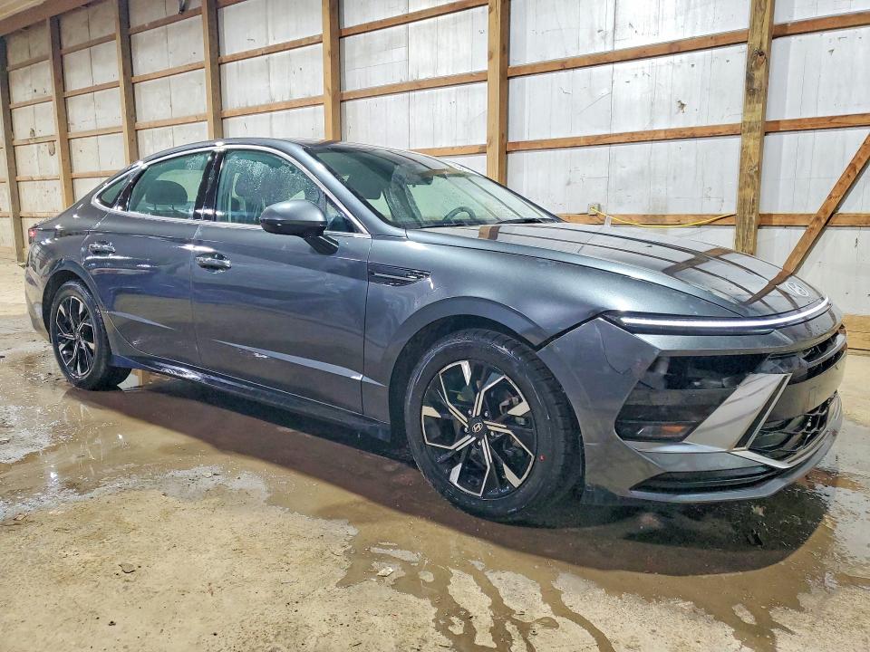 Photo 4 from auction – 2025 HYUNDAI SONATA SEL with VIN KMHL64JA7SA437366