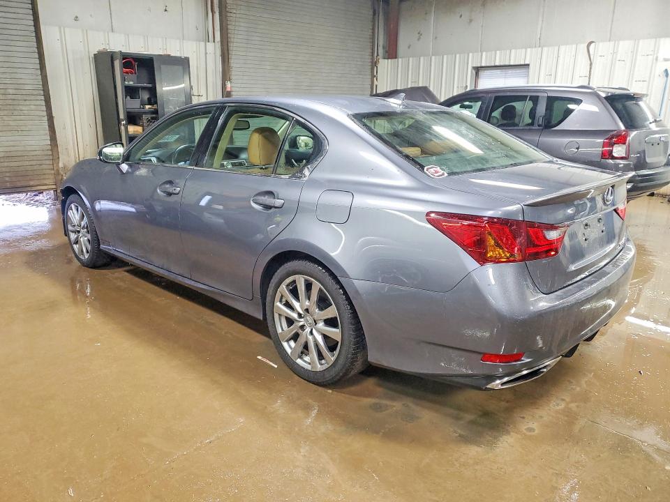 Photo 2 from auction – 2014 LEXUS GS with VIN JTHCE1BL7E5026907