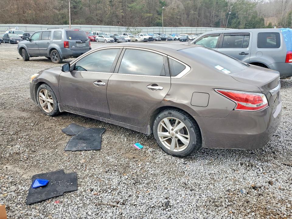 Photo 2 from auction – 2015 NISSAN ALTIMA 2.5 with VIN 1N4AL3AP9FC106114