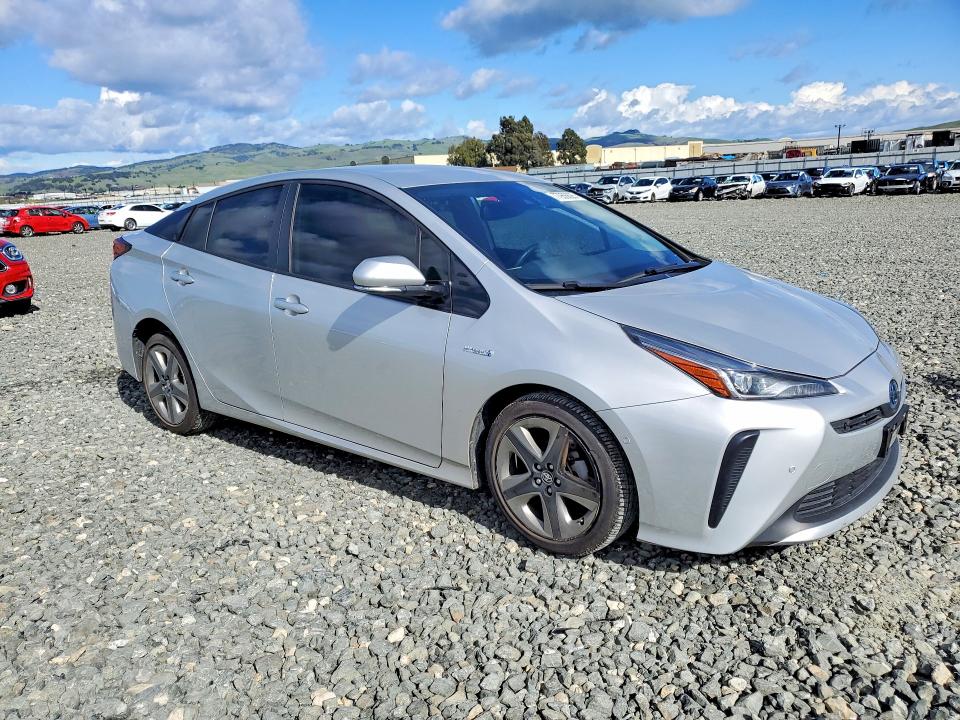 Photo 4 from auction – 2019 TOYOTA PRIUS with VIN JTDKARFU6K3072911