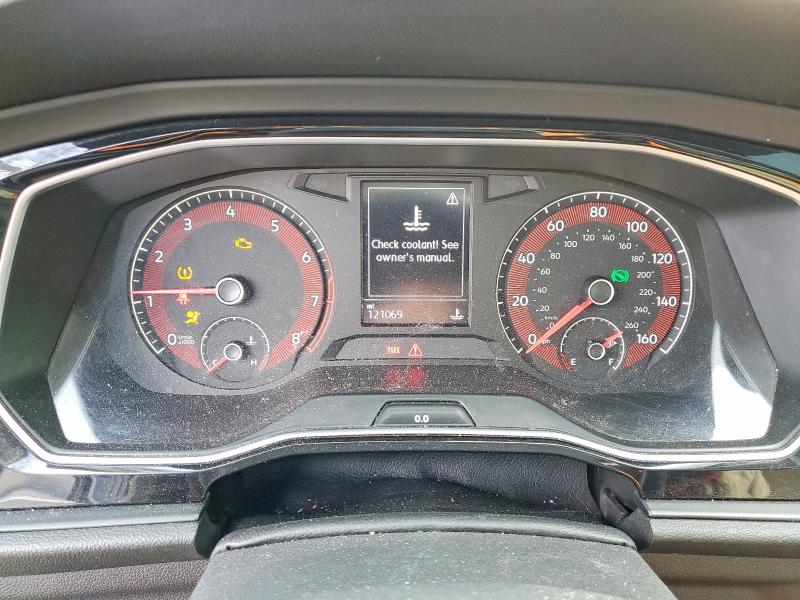 Photo 9 from auction – 2019 VOLKSWAGEN JETTA with VIN 3VWC57BU2KM018200