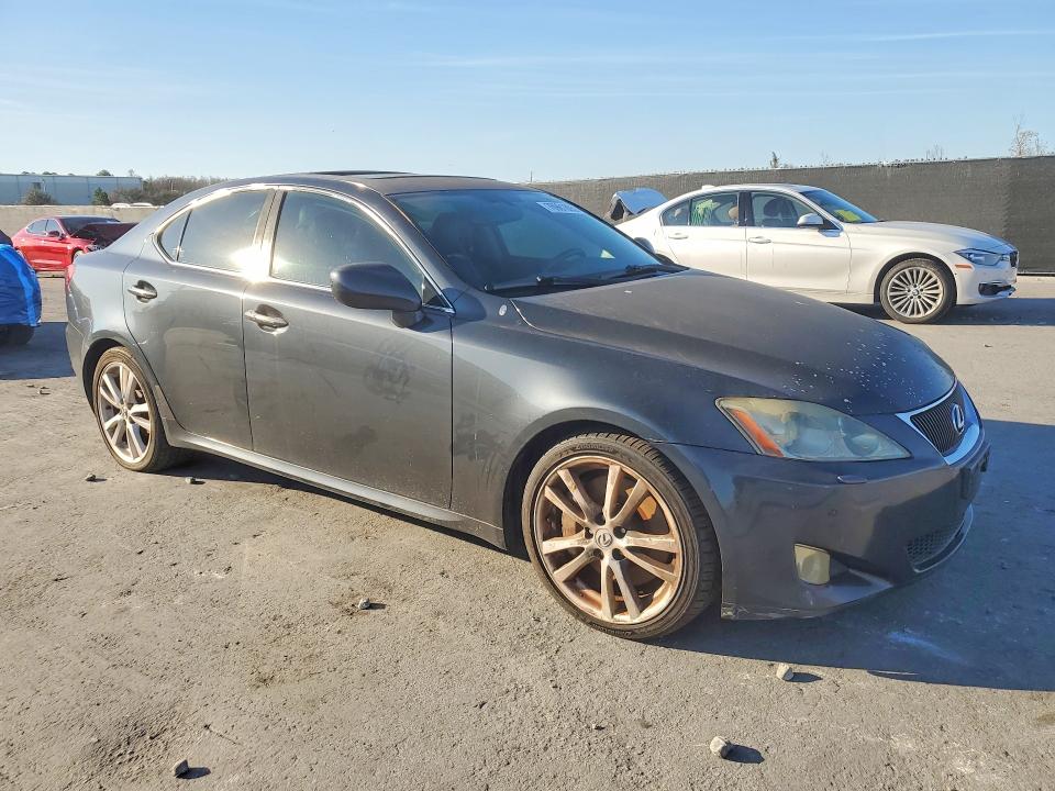 Photo 4 from auction – 2006 LEXUS IS350 with VIN JTHBE262865002278
