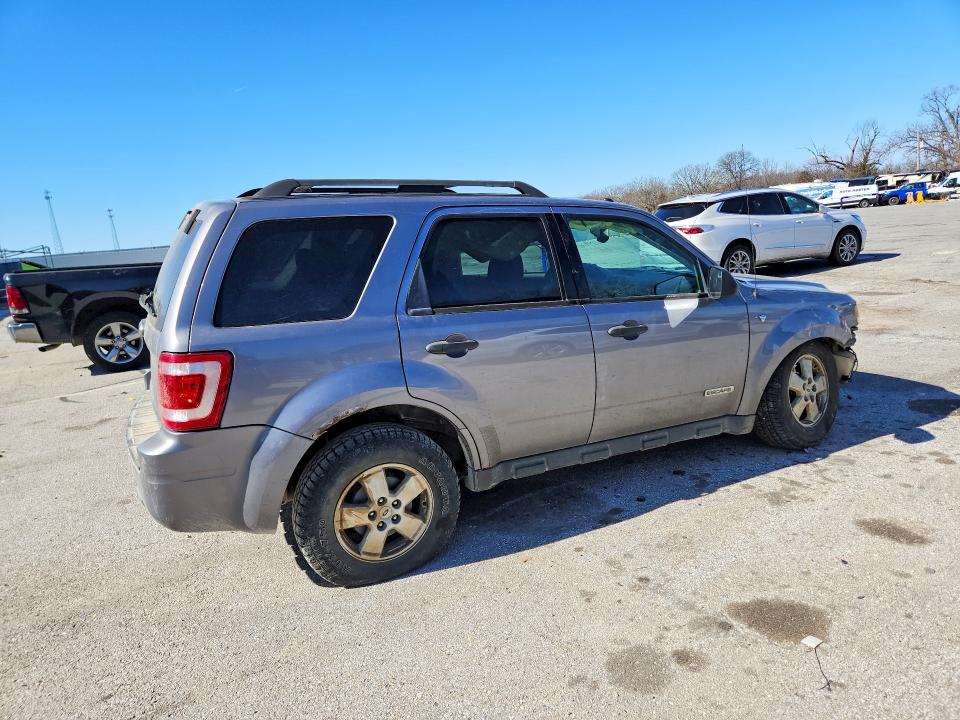 Photo 3 from auction – 2008 FORD ESCAPE with VIN 1FMCU03168KA82964
