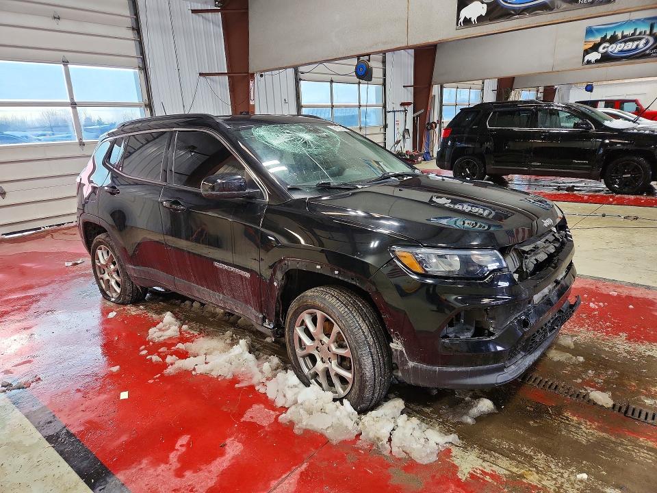 Photo 4 from auction – 2022 JEEP COMPASS with VIN 3C4NJDFB3NT149659