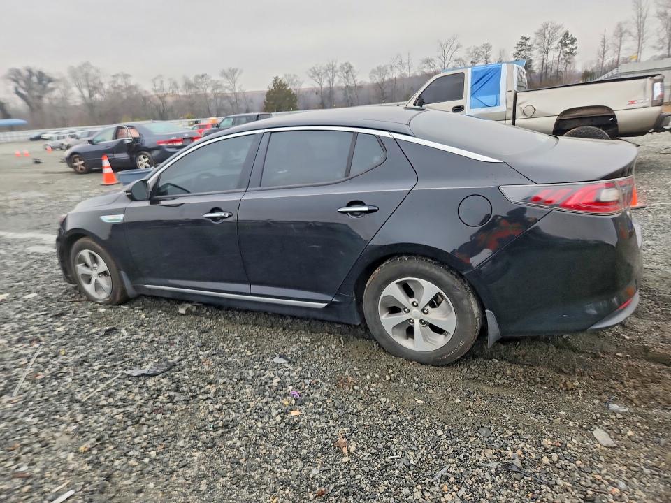 Photo 2 from auction – 2015 KIA OPTIMA HYB with VIN KNAGM4AD7F5077341