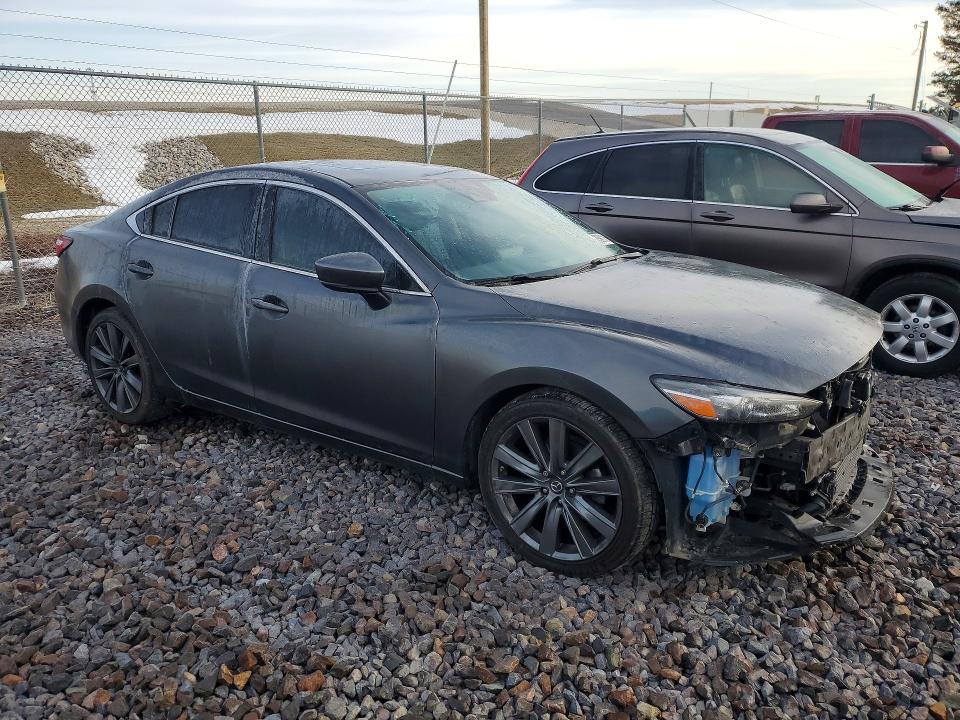 Photo 4 from auction – 2018 MAZDA 6 GRAND TO with VIN JM1GL1TY0J1300808