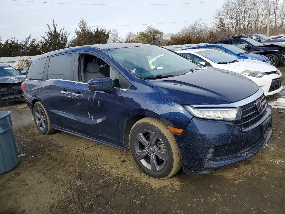 Photo 4 from auction – 2021 HONDA ODYSSEY with VIN 5FNRL6H57MB037393