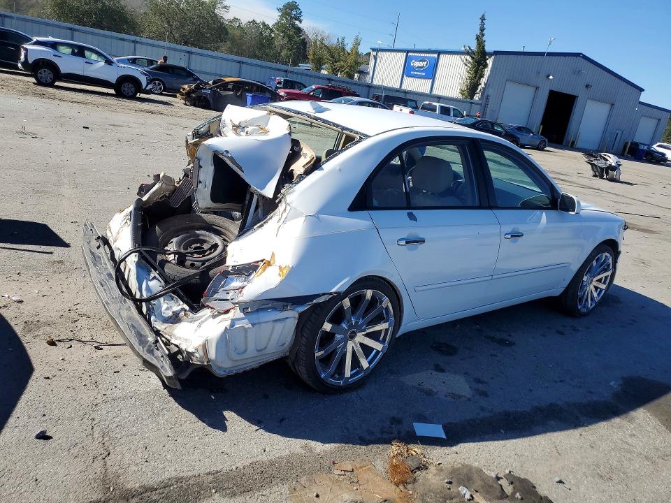 Photo 3 from auction – 2010 HYUNDAI SONATA with VIN 5NPET4AC6AH648251