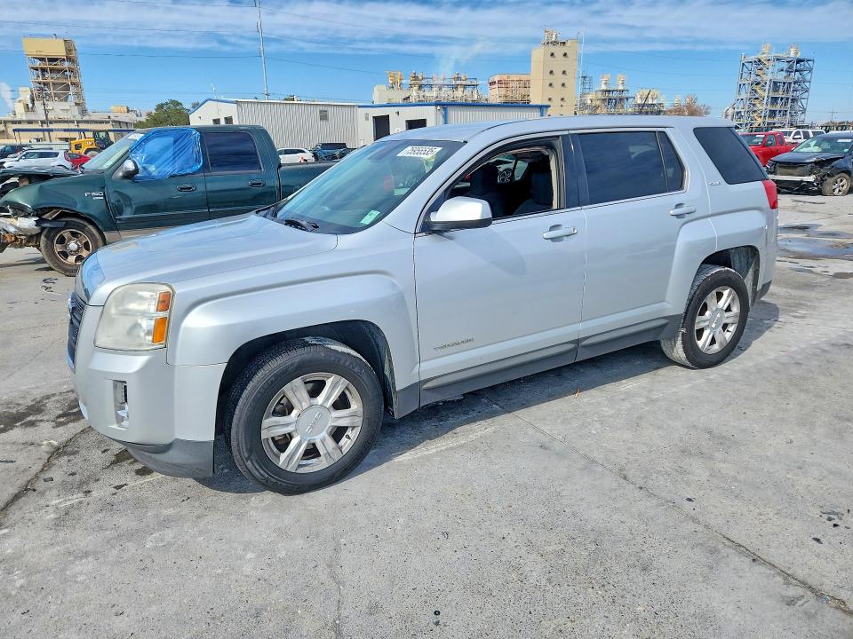 GMC TERRAIN SL 2015 with VIN 2GKALMEK0F6387800 - Photo from auction