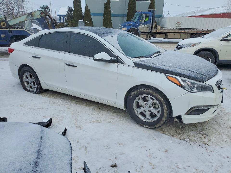 Photo 4 from auction – 2017 HYUNDAI SONATA with VIN 5NPE24AFXHH516715
