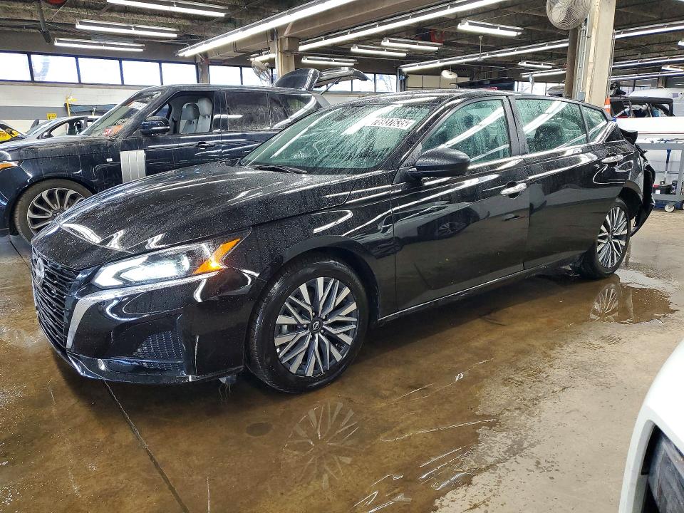 NISSAN ALTIMA SV 2025 with VIN 1N4BL4DV0SN383706 - Photo from auction