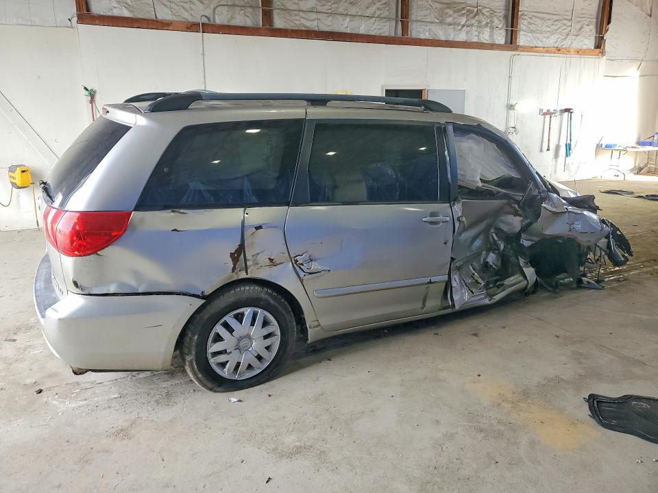 Photo 3 from auction – 2007 TOYOTA SIENNA CE with VIN 5TDZK23CX7S044680