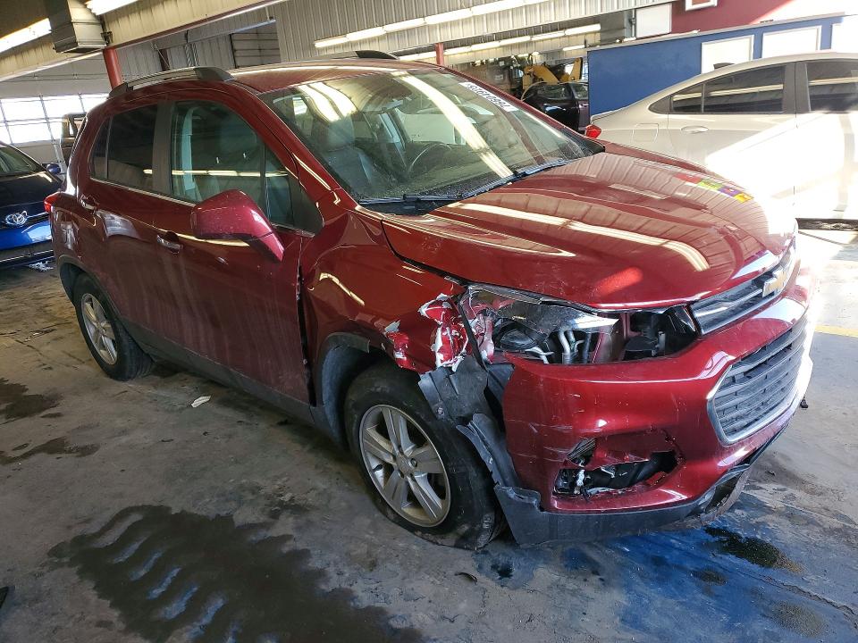 Photo 4 from auction – 2020 CHEVROLET TRAX with VIN 3GNCJLSB1LL253854