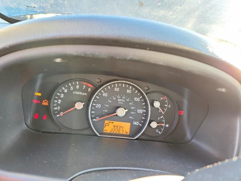 Photo 9 from auction – 2008 KIA RONDO with VIN KNAFG526487162525