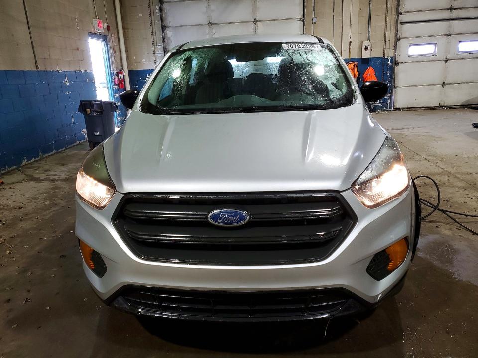Photo 5 from auction – 2019 FORD ESCAPE with VIN 1FMCU0F72KUA87719