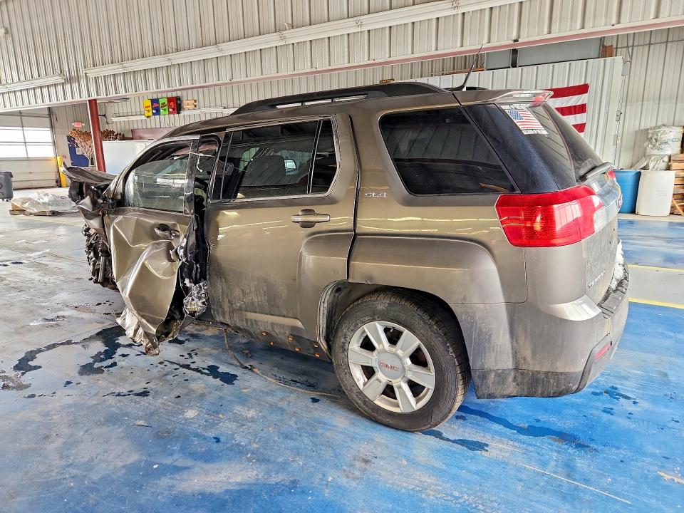 Photo 2 from auction – 2010 GMC TERRAIN with VIN 2CTALDEWXA6264100