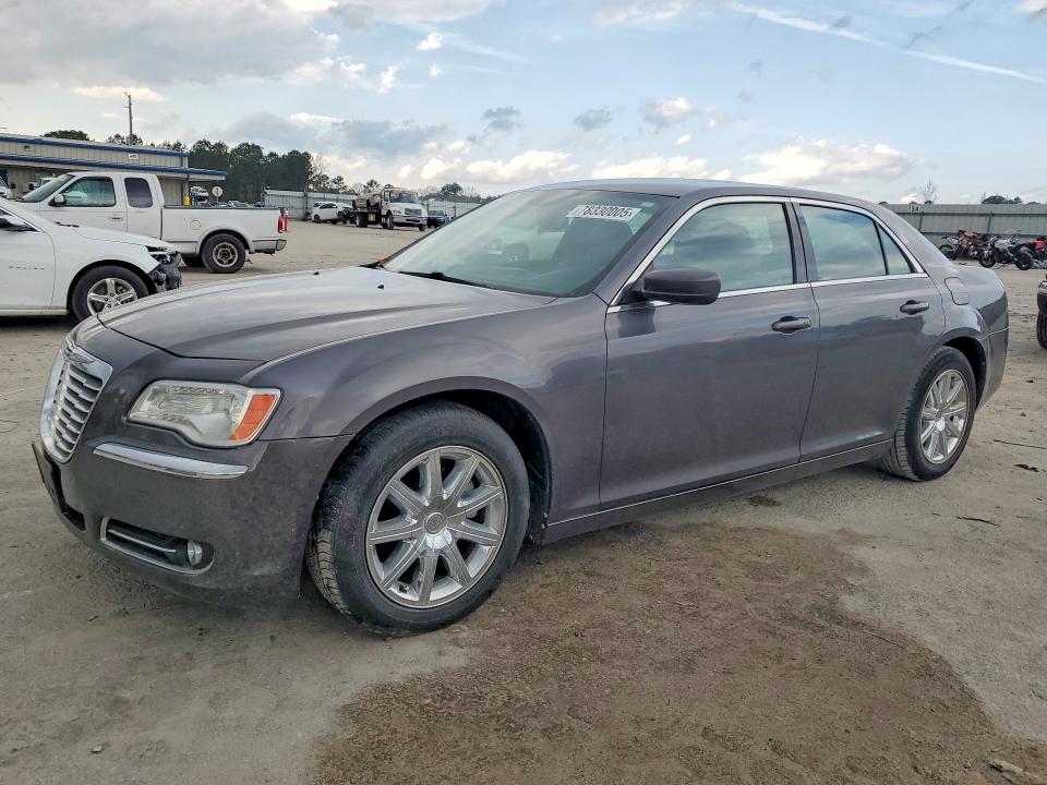 CHRYSLER 300 2013 с VIN 2C3CCAAG9DH707612 - Фото с аукциона