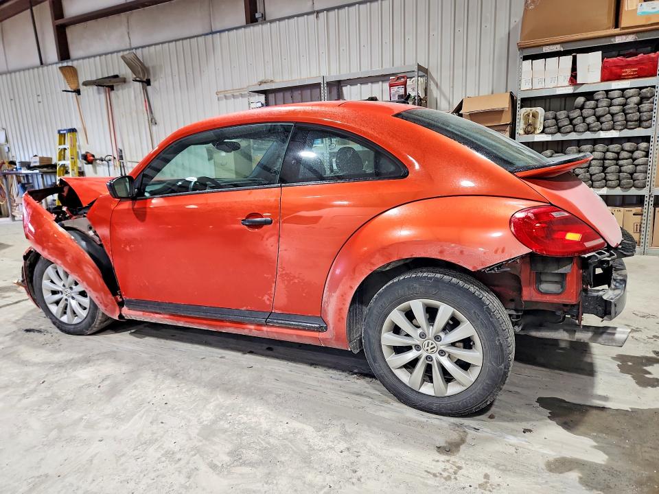 Photo 2 from auction – 2016 VOLKSWAGEN BEETLE 1.8 with VIN 3VWF17AT2GM632012