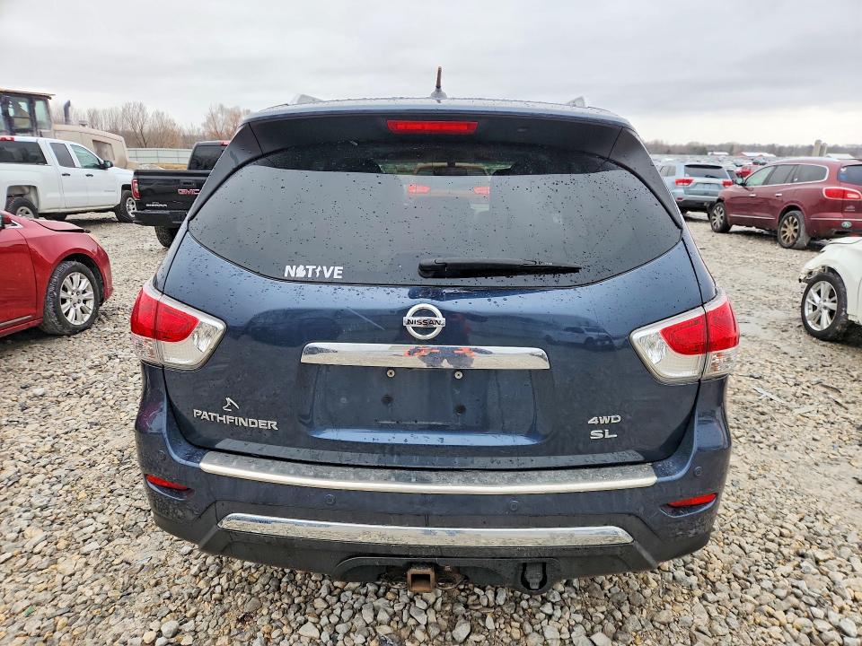 Photo 6 from auction – 2015 NISSAN PATHFINDER with VIN 5N1AR2MMXFC613913