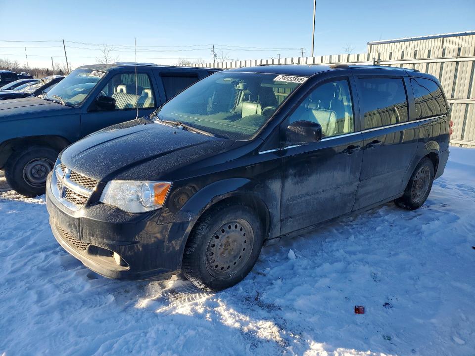 DODGE GRAND CARAVAN 2015 with VIN 2C4RDGBG4FR734752 - Photo from auction