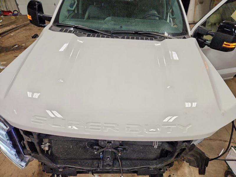 Photo 11 from auction – 2024 FORD F250 with VIN 1FT8W2BM3REC09617