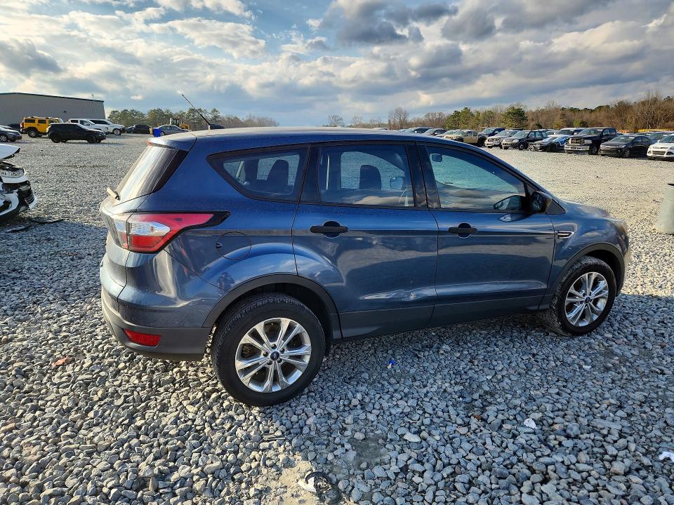 Photo 3 from auction – 2018 FORD ESCAPE with VIN 1FMCU0F71JUB50341
