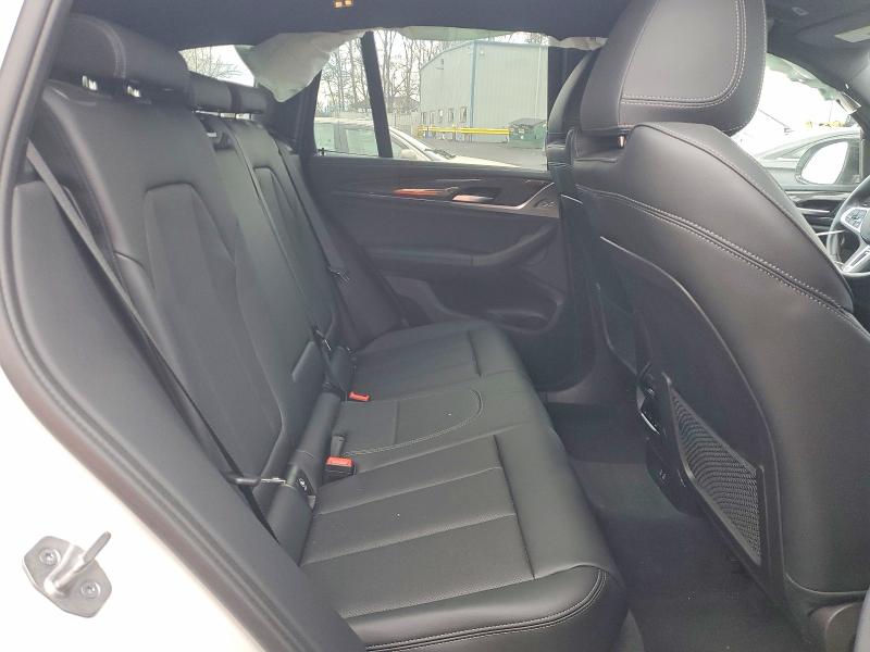 Photo 10 from auction – 2023 BMW X3 with VIN 5UX83DP04P9P52358