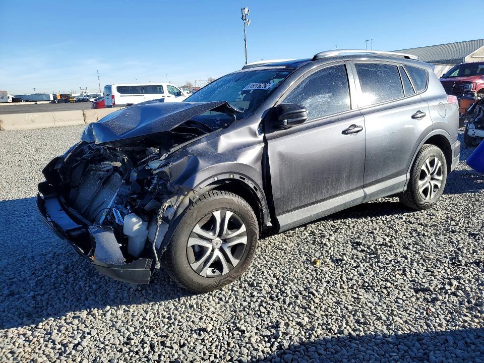 TOYOTA RAV4 LE 2016 with VIN JTMBFREV7GD187952 - Photo from auction